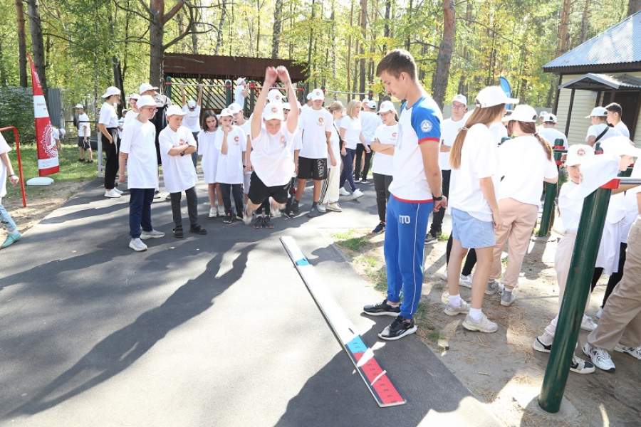 В лагере «Молодежный» прошел День ГТО для детей ЛДНР